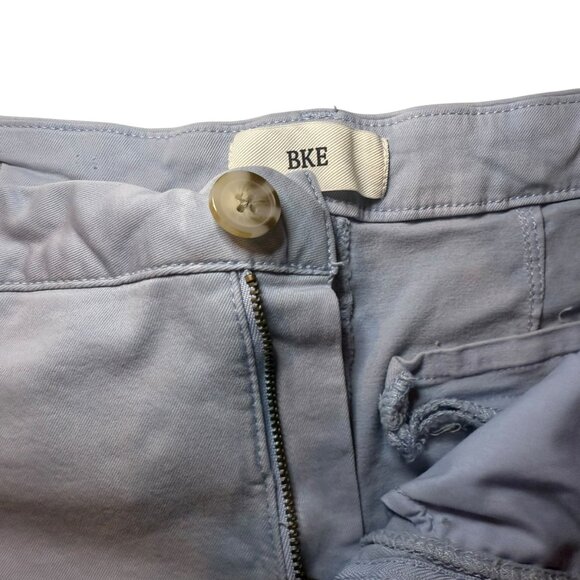 BKE Light Blue Stretch Shorts Women’s Size 28 Chino Shortie Mollie Buckle - Picture 4 of 11